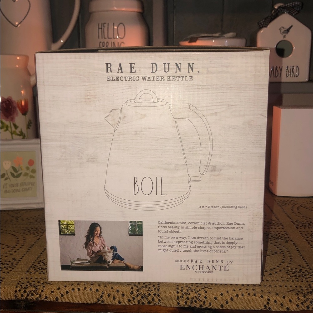 Rae Dunn BOIL Electric Water Kettle - Picture 3 of 9